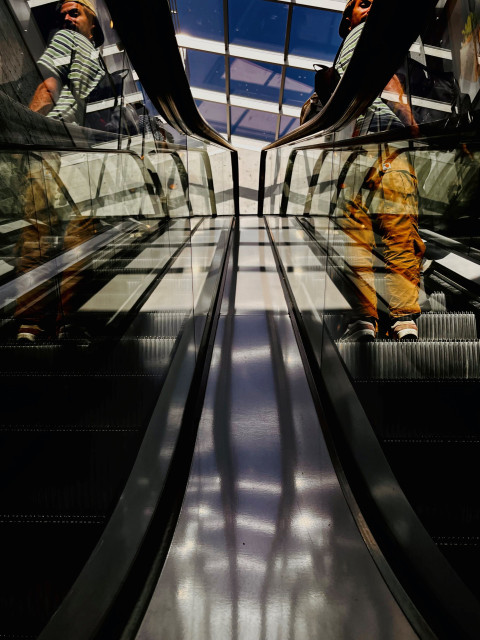 escalator