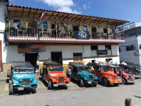 Cuadradero de jeeps